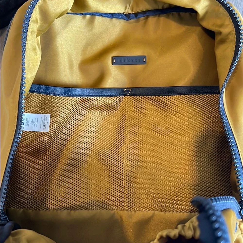 lululemon Everyday Backpack 2.0